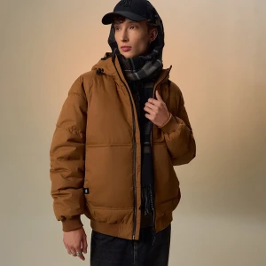 Pikowana brązowa kurtka zimowa z kapturem House