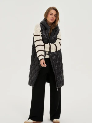 Pikowana kamizelka czarna Moodo