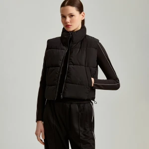 Pikowana kamizelka o skróconym kroju czarna House