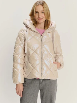 Pikowana kremowa kurtka z holograficznym połyskiem Greenpoint
