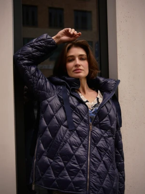 Pikowana kurtka granatowa Moodo