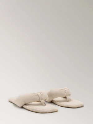 Pikowane kapcie beżowy - Kobieta - - MANGO