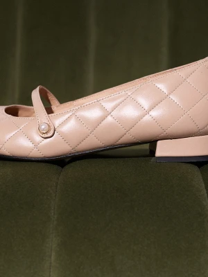 Pikowane skórzane baleriny z czarnymi noskami TARANKO