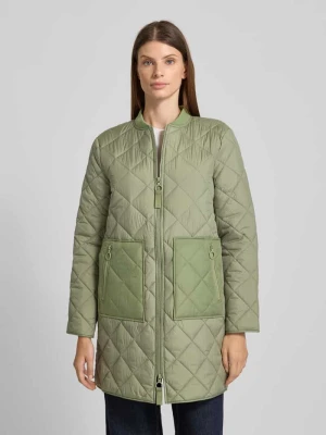 Pikowany płaszcz o kroju relaxed fit ze stójką Christian Berg Woman Selection