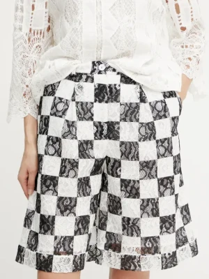 Pinko szorty damskie kolor czarny wzorzyste high waist 105295 A2MF