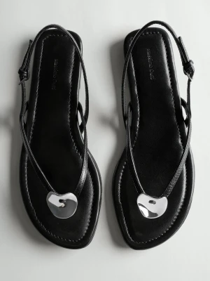 Płaskie Sandały Ze Zdobieniami - Czarny - Massimo Dutti - Female