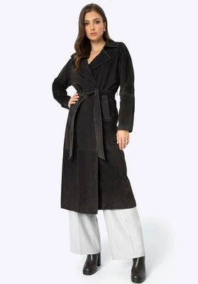 Płaszcz damski zamszowy ze skóry owczej ciemny brąz Wittchen