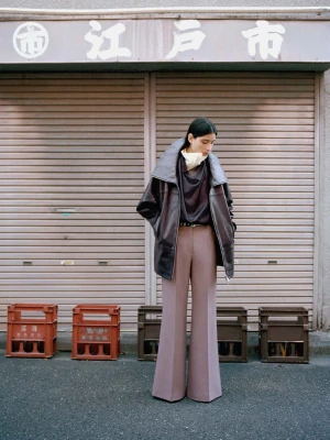 Płaszcz oversize ze skóry z kołnierzem kominowym burgund - Kobieta - - MANGO