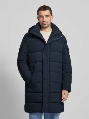 Płaszcz pikowany męski JOOP! Collection;Prosty krój;Model ‘Winsten’;Kaptur z tunelem;Kieszenie z wypustką po bokach;Długość tyłu w rozmiarze 50: 103 cm;Szerokoś