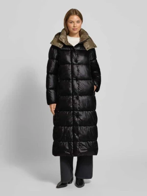 Płaszcz pikowany o kroju regular fit z kapturem Fuchs Schmitt