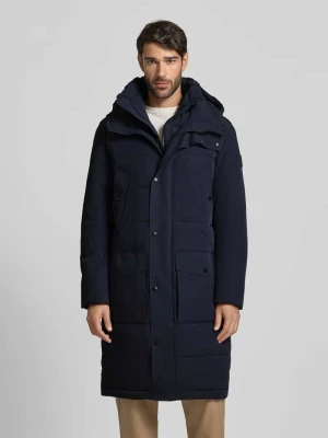 Płaszcz pikowany o kroju regular fit z naszywką z logo model ‘CRASHER’ Strellson