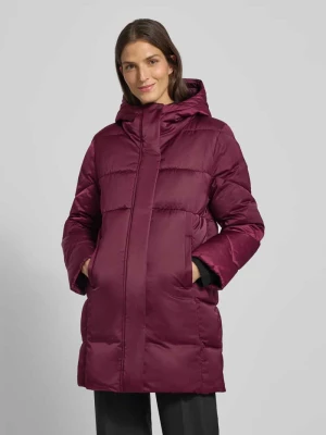 Płaszcz pikowany o kroju regular fit z wodoodpornego materiału model ‘PETRANO’ Boss
