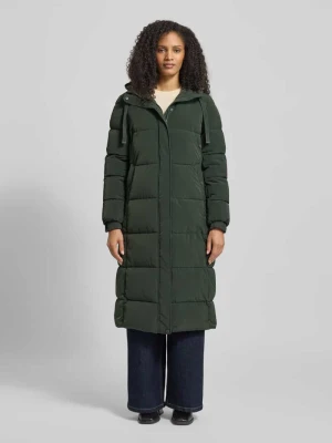 Płaszcz pikowany z kapturem Christian Berg Woman Selection