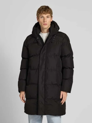 Płaszcz pikowany z kapturem i dwustronnym zamkiem błyskawicznym Superdry