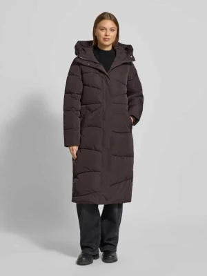 Płaszcz pikowany z kapturem i wpuszczanymi kieszeniami Mazine