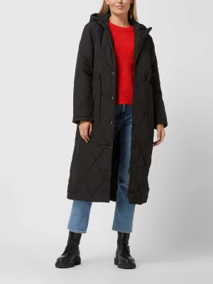 Płaszcz pikowany z kapturem model ‘Tora’ Selected Femme