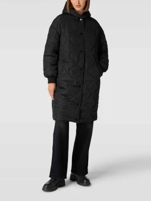Płaszcz pikowany z kapturem model ‘VITHORA’ Vila