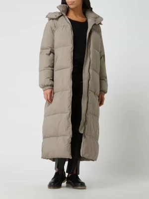 Płaszcz pikowany z odpinanym kapturem model ‘Krystall’ JC Sophie