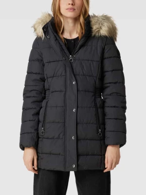 Płaszcz pikowany z odpinanym kapturem model ‘LUNA QUILTED COAT’ Only