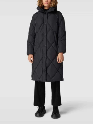 Płaszcz pikowany z odpinanym kapturem model ‘STYLE.ASCONA’ BRAX
