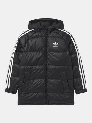 Płaszcz puchowy adidas Originals