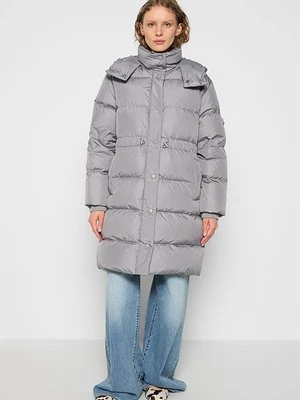 Płaszcz puchowy Coach