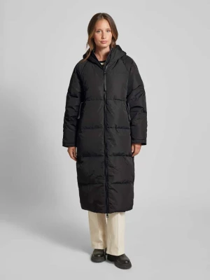 Płaszcz puchowy z kapturem model ‘BUNALA’ Ichi