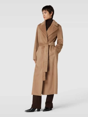 Płaszcz z imitacji futra — kolekcja kapsułowa na 50-lecie Marc Cain