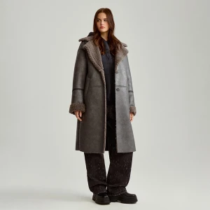 Płaszcz z imitacji skóry ze sztucznym futerkiem House