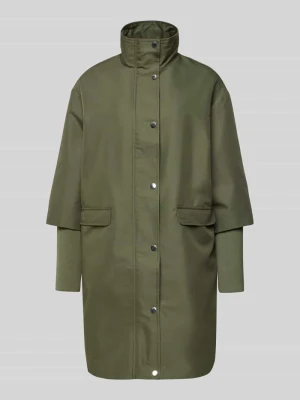 płaszcz z kieszeniami z patką i stójką Zero