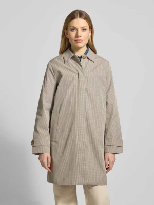 Płaszcz z wpuszczanymi kieszeniami i patkami przy mankietach Gant