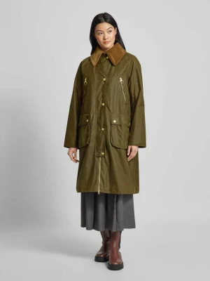 Płaszcz z wykładanym kołnierzem model ‘EBBERSTON WAX’ Barbour