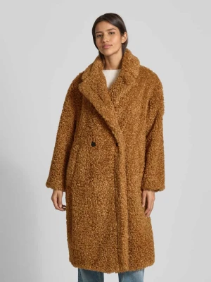 Płaszcz ze sztucznego futra o kroju oversized z kołnierzem z połami model ‘MALITE_1’ HUGO