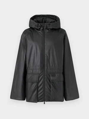 Płaszcz zimowy Barbour International