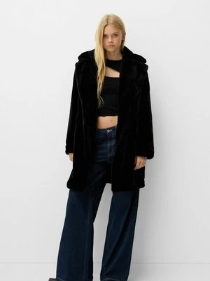 Płaszcz zimowy Bershka