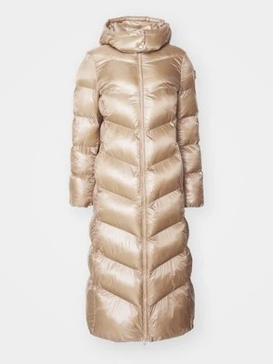 Płaszcz zimowy Boss