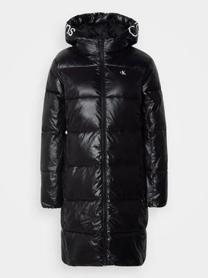 Płaszcz zimowy Calvin Klein Jeans