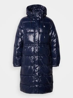 Płaszcz zimowy Calvin Klein Jeans granatowy