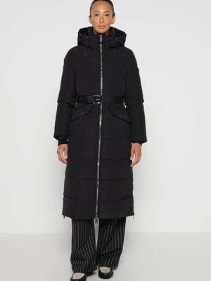 Płaszcz zimowy DKNY