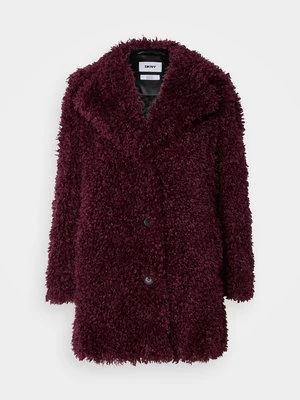 Płaszcz zimowy DKNY bordowy