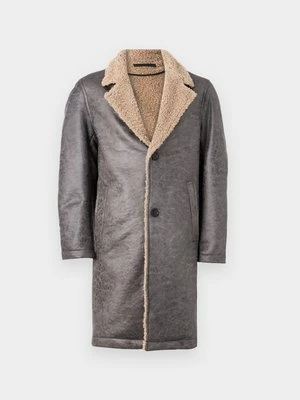 Płaszcz zimowy drykorn