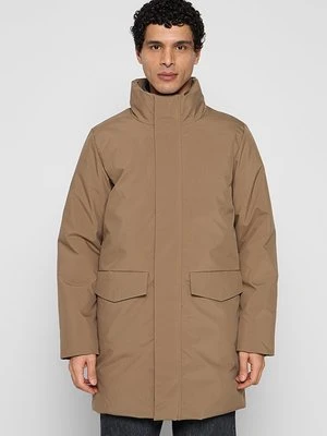 Płaszcz zimowy Ecoalf