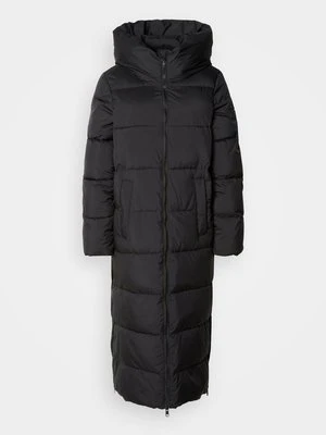 Płaszcz zimowy Ecoalf