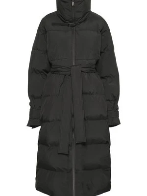 Płaszcz zimowy Gestuz