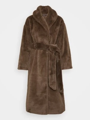 Płaszcz zimowy Gina Tricot Petite