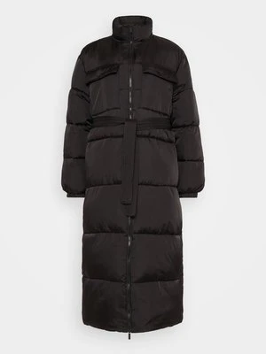 Płaszcz zimowy Good American