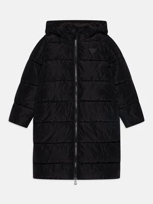 Płaszcz zimowy Guess