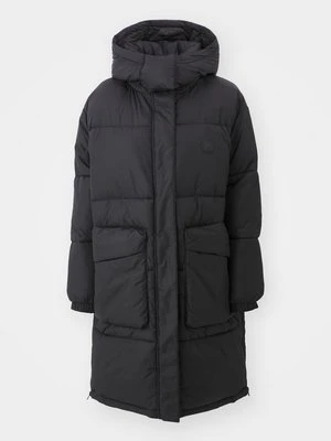 Płaszcz zimowy HUGO