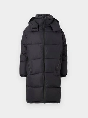 Płaszcz zimowy HUGO