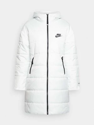 Płaszcz zimowy Nike Sportswear